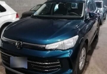 VW Tiguan 15.000 km 28.890 &euro; Braunschweig 38114