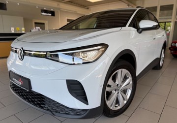 VW ID.4 13.500 km 38.490 &euro; Braunschweig 38114