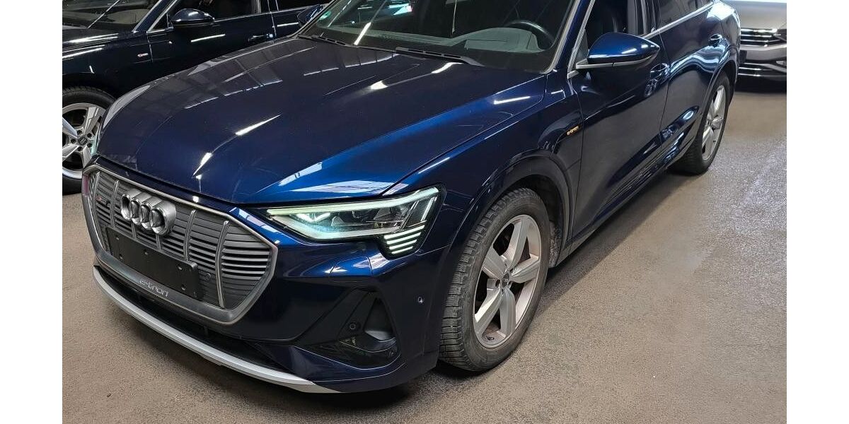 Audi e-tron 57.400 km 29.999 &euro; Salzgitter 38259