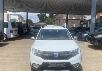 Dacia Sandero 151.000 km 7.490 &euro; Braunschweig 38114