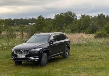 Volvo XC90 118.000 km 38.500 &euro; Braunschweig 38100