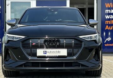 Audi e-tron 30.787 km 38.980 &euro; Salzgitter 38229