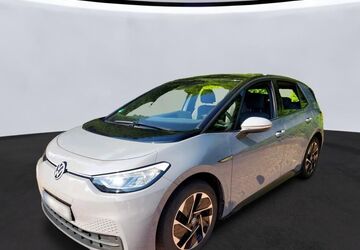 VW ID.3 124.471 km 16.990 &euro; Braunschweig 38122