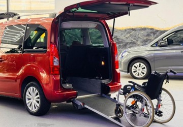 Citroen Berlingo 124.500 km 15.900 &euro; Salzgitter 38259