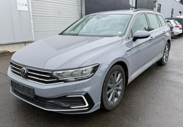 VW Passat Variant 131.072 km 16.990 &euro; Braunschweig 38122
