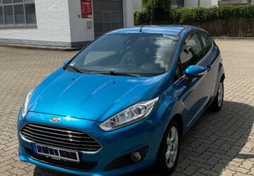 Ford Fiesta 102.542 km 4.500 &euro; Braunschweig 38116