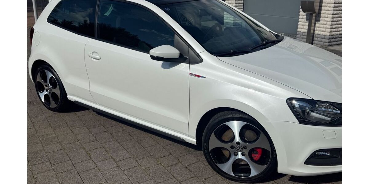 VW Polo 106.500 km 11.099 &euro; Wolfsburg 38442