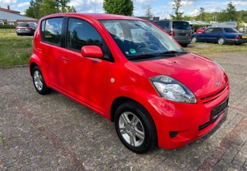 Daihatsu Sirion 105.583 km 2.750 &euro; Salzgitter 38226