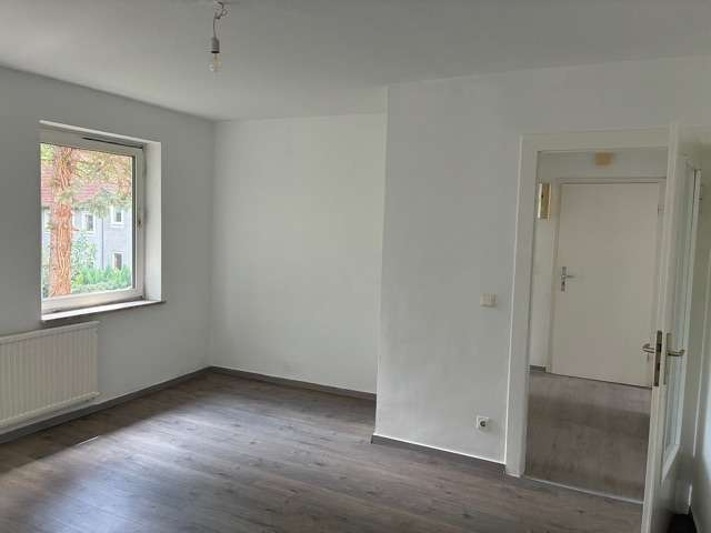 Etagenwohnung Salzgitter Lebenstedt - 3 Zimmer, 59 m&sup2;, 347&euro; | Angebot:27074784