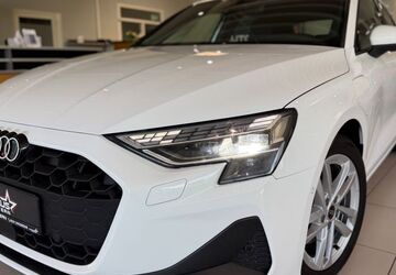Audi A3 2.500 km 33.990 &euro; Braunschweig 38114