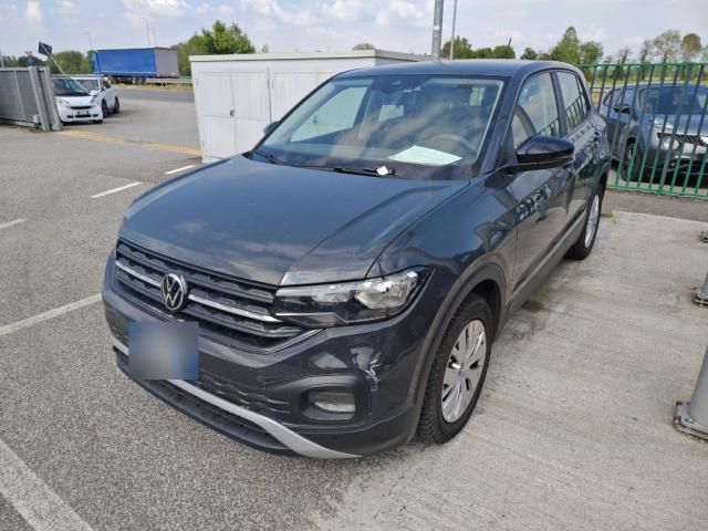 VW T-Cross 143.947 km 12.990 &euro; Braunschweig 38122