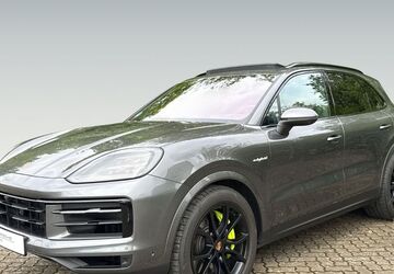 Porsche Cayenne 22.899 km 101.790 &euro; Braunschweig 38114