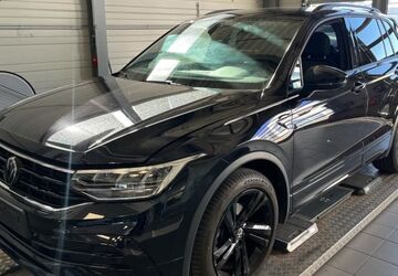 VW Tiguan 17.125 km 29.990 &euro; Braunschweig 38112