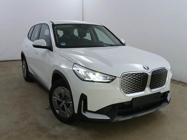 BMW iX1 19.600 km 39.900 &euro; Salzgitter 38228