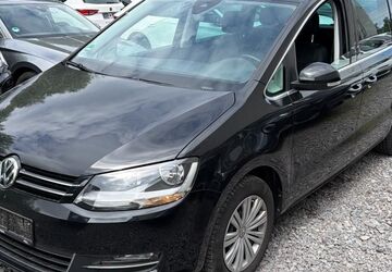 VW Sharan 125.961 km 22.990 &euro; Braunschweig 38122