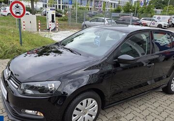 VW Polo 118.641 km 8.849 &euro; Wolfsburg 38446