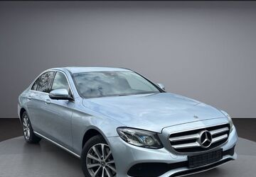 Mercedes-Benz E 220 365.000 km 13.500 &euro; Braunschweig 38114