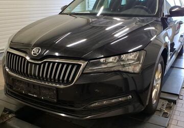 Skoda Superb 194.725 km 11.990 &euro; Braunschweig 38122