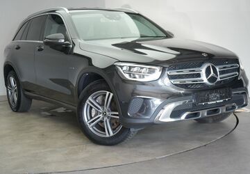 Mercedes-Benz GLC 300 133.000 km 24.990 &euro; Braunschweig 38110