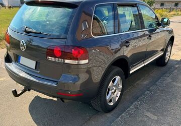 VW Touareg 380.000 km 3.799 &euro; Braunschweig 38102