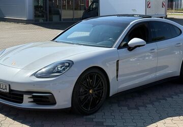 Porsche Panamera 244.980 km 37.300 &euro; Braunschweig 38112