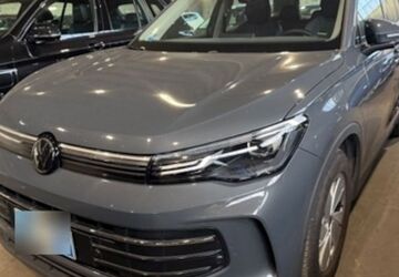 VW Tiguan 20.800 km 28.890 &euro; Braunschweig 38114