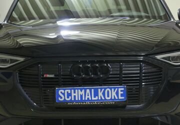 Audi e-tron 32.000 km 34.750 &euro; Braunschweig 38112