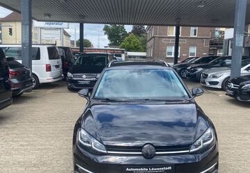 VW Golf 102.000 km 15.900 &euro; Braunschweig 38114