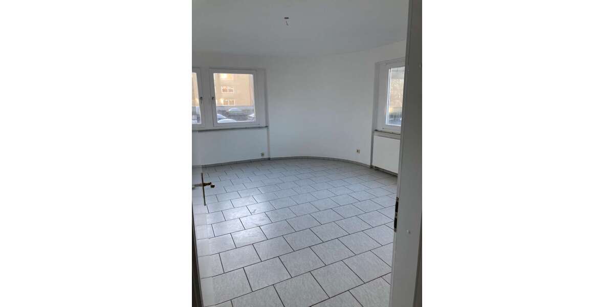 Etagenwohnung Salzgitter Lebenstedt - 2 Zimmer, 64 m&sup2;, 450&euro; | Angebot:26249987