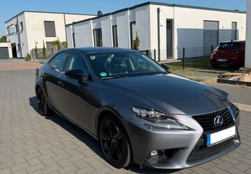 Lexus IS 300 113.000 km 16.900 &euro; Braunschweig 38110