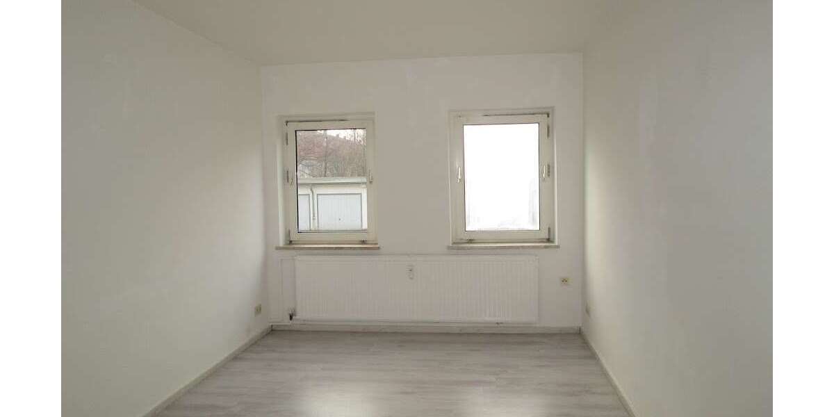 Etagenwohnung Salzgitter Lebenstedt - 3 Zimmer, 49 m&sup2;, 287&euro; | Angebot:26973154